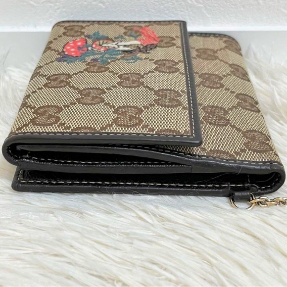 Gucci Limited Edition Monogram Canvas Mushroom Wallet - Picture 10 of 15